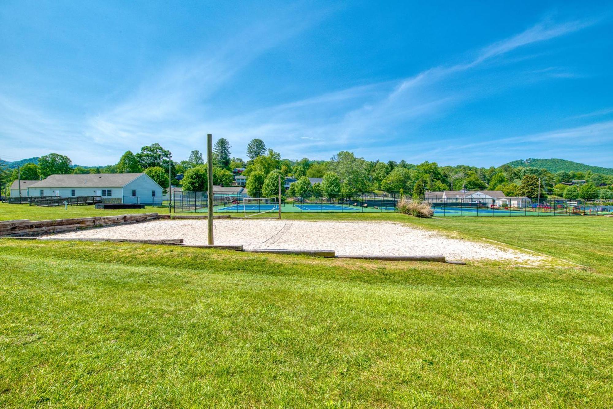 Campground Apts Lake Junaluska Habitación foto